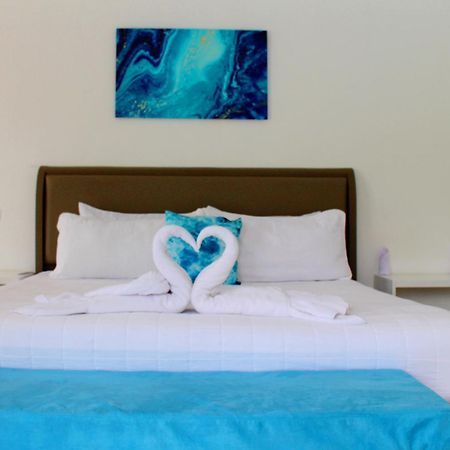 The Views Resort الزونت المظهر الخارجي الصورة
