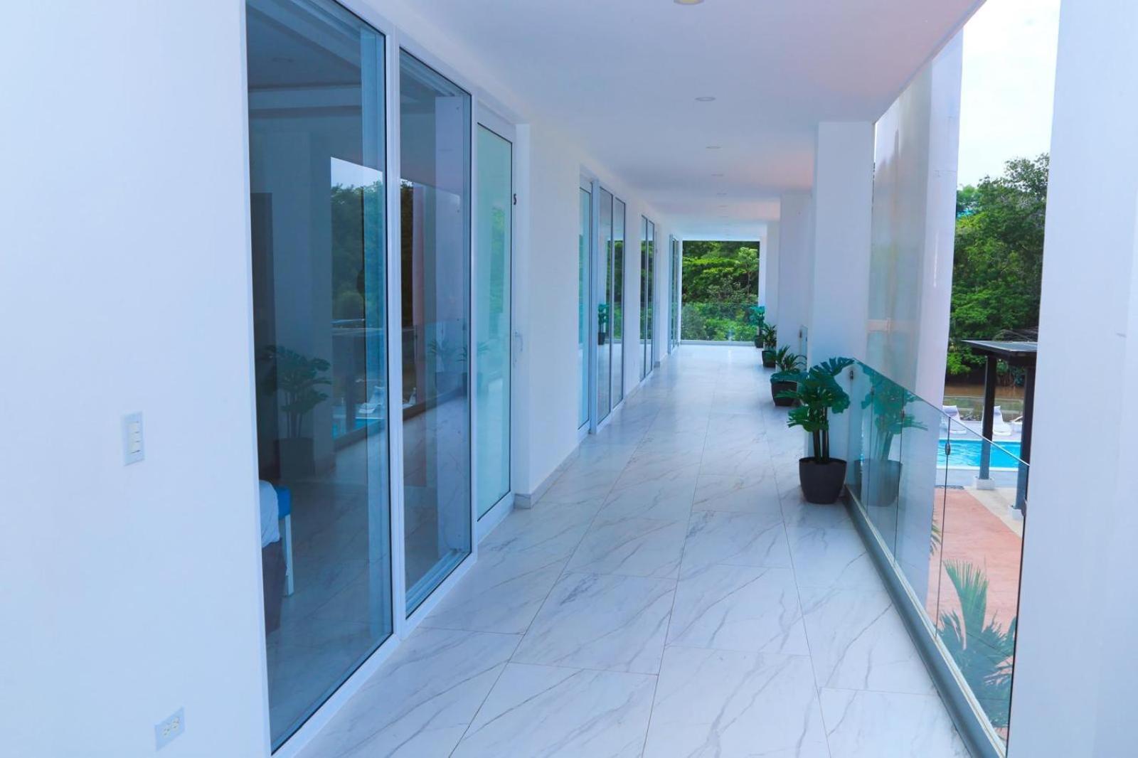 The Views Resort الزونت المظهر الخارجي الصورة