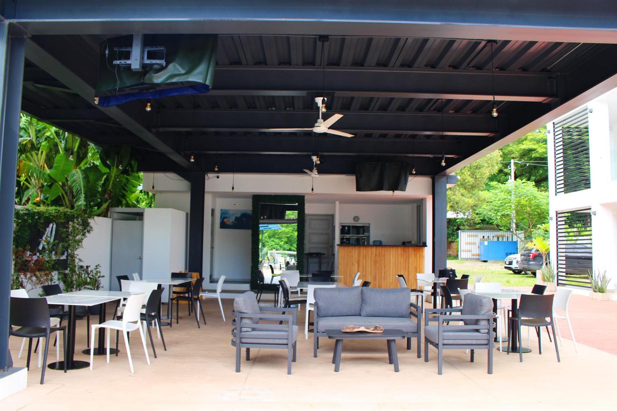The Views Resort الزونت المظهر الخارجي الصورة
